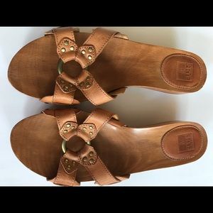 Frye Ellie Ring Slide, natural color, size 8.5.